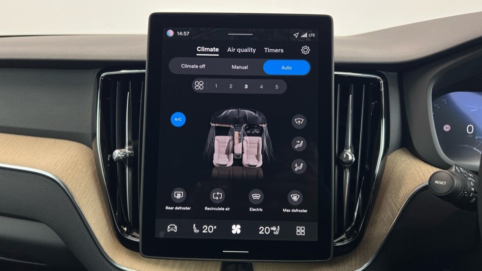 Used Volvo XC60 2026 for sale - 77648095: Photo 68