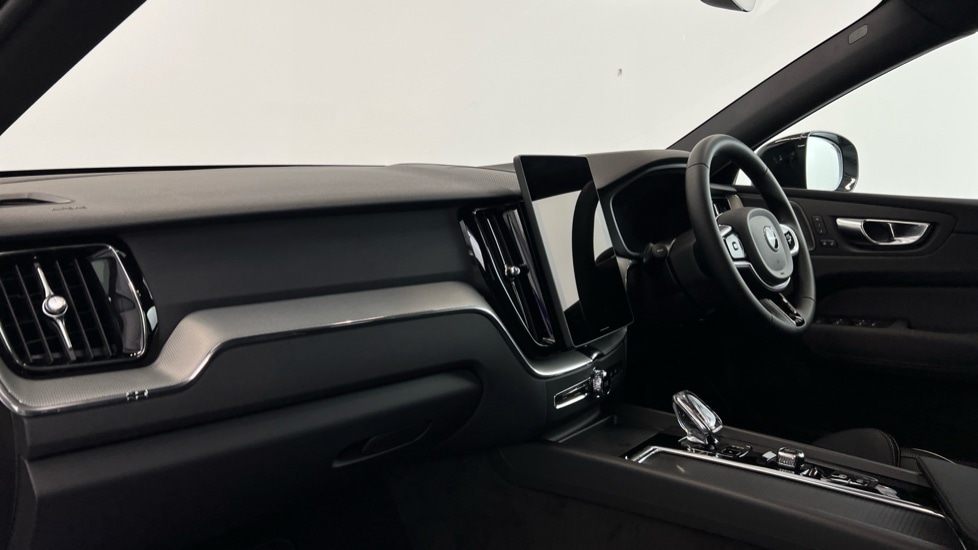 Used Volvo XC60 2025 for sale - 77519028: Photo 37