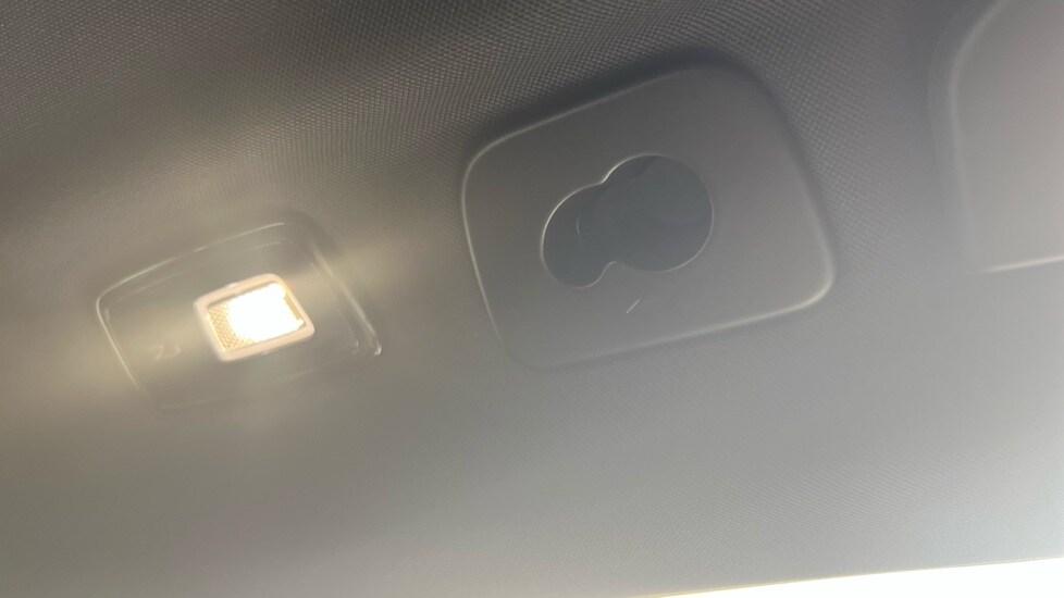 Used Volvo XC60 2025 for sale - 77576383: Photo 15