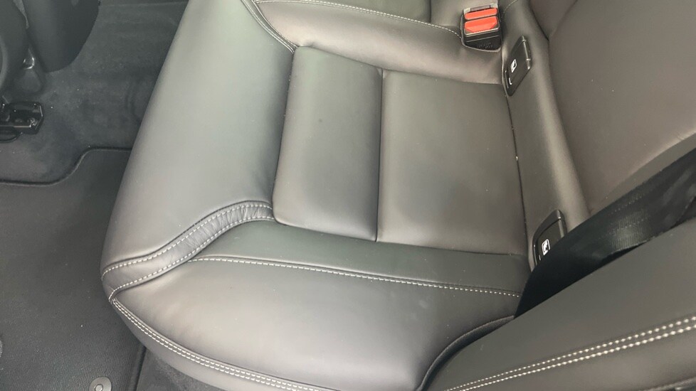 Used Volvo XC60 2025 for sale - 77576383: Photo 45