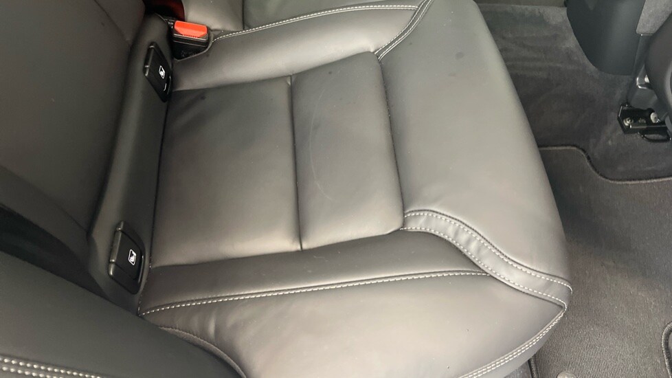 Used Volvo XC60 2025 for sale - 77576383: Photo 59