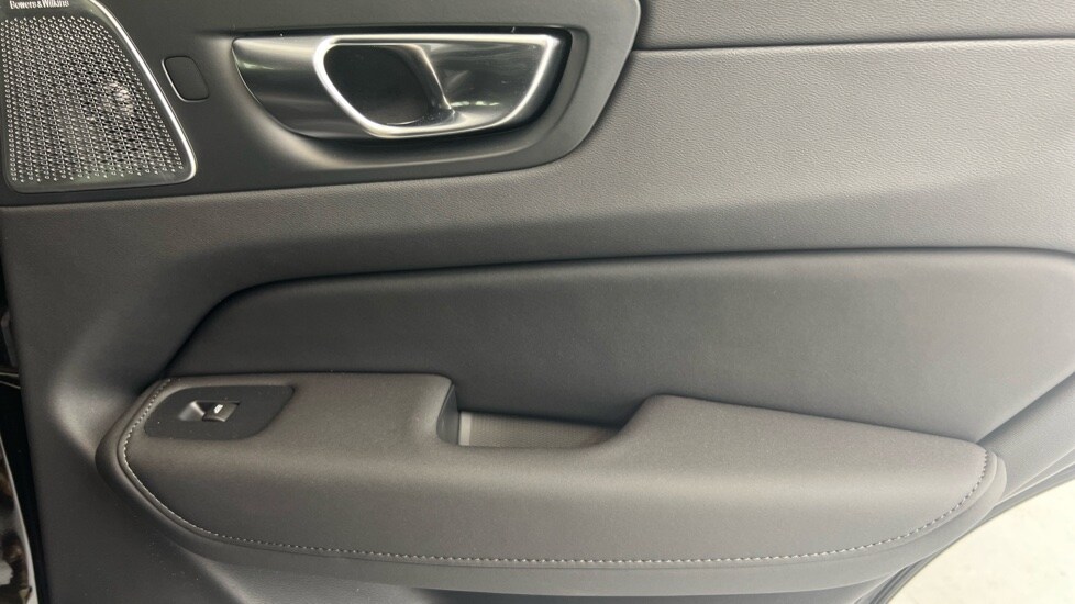 Used Volvo XC60 2025 for sale - 77576383: Photo 61