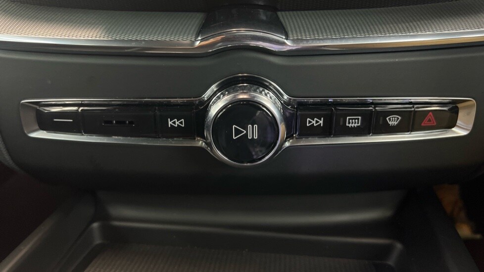 Used Volvo XC60 2025 for sale - 77576383: Photo 66