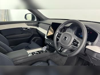 Used Volvo XC90 2025 for sale - 79582514: Photo