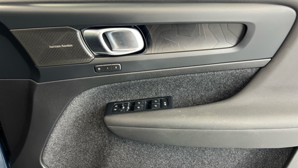 Used Volvo C40 2023 for sale - 77099047: Photo 29