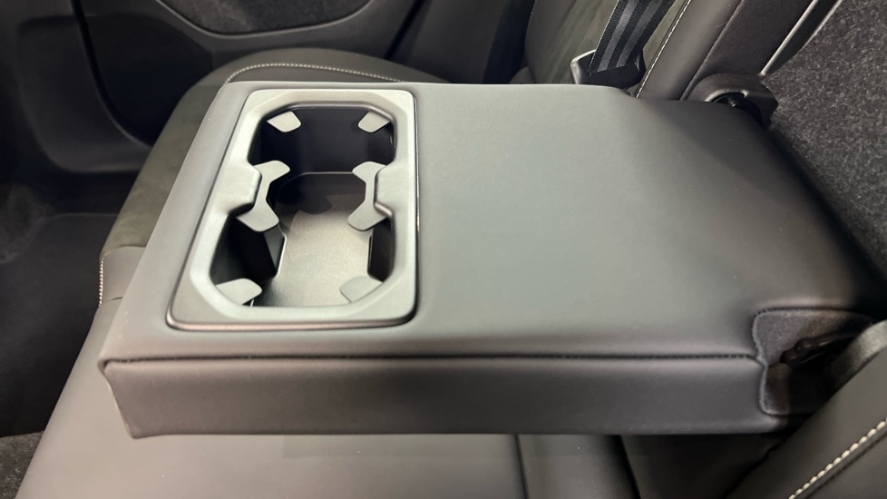 Used Volvo C40 2023 for sale - 77099047: Photo 33