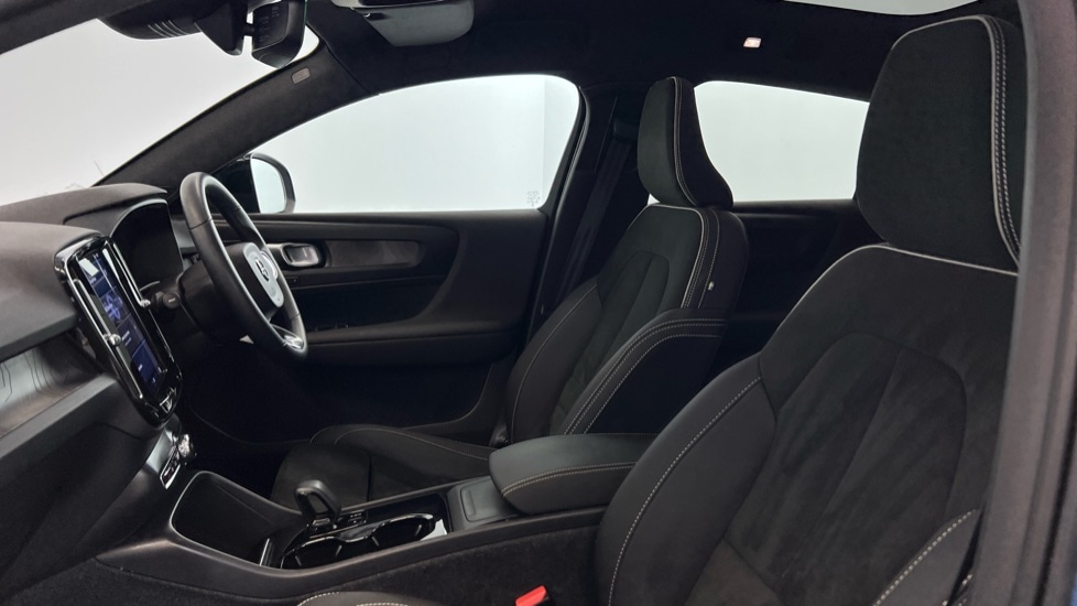 Used Volvo C40 2023 for sale - 77099047: Photo 36