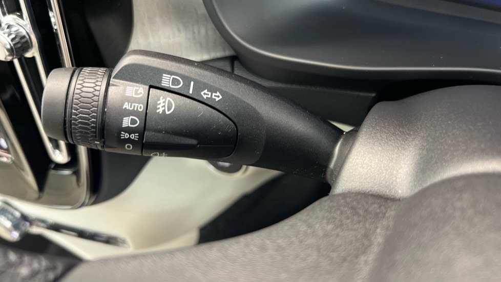 Used Volvo XC40 2024 for sale - 76033811: Photo 20