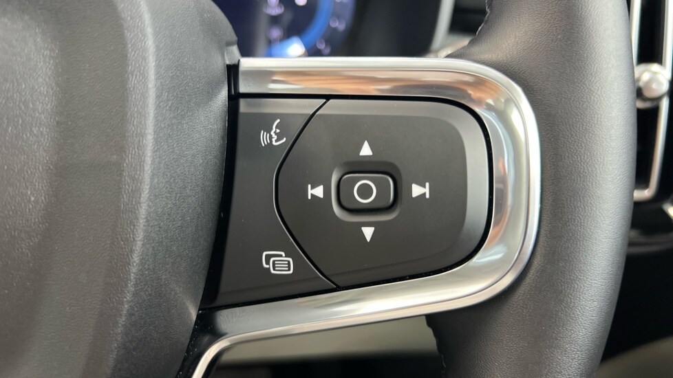 Used Volvo XC40 2024 for sale - 76033811: Photo 22