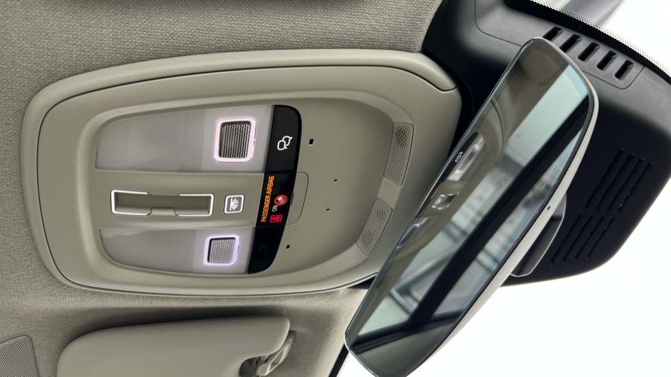 Used Volvo XC40 2024 for sale - 76033811: Photo 28