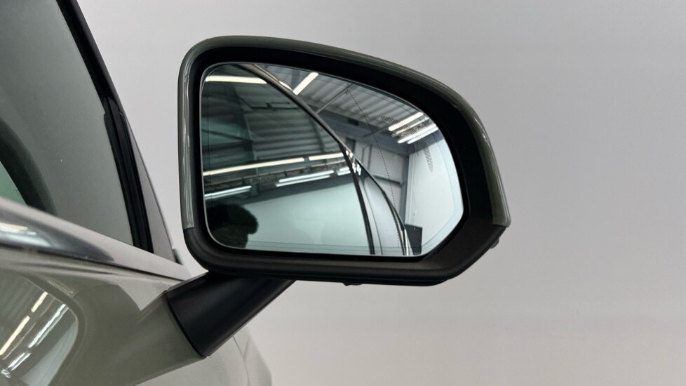 Used Volvo XC40 2024 for sale - 76033811: Photo 32