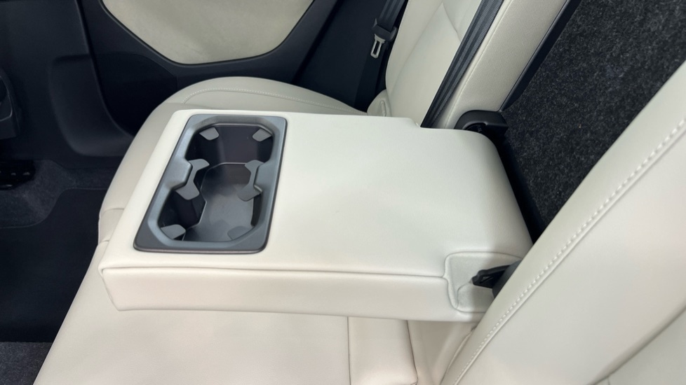 Used Volvo XC40 2024 for sale - 76033811: Photo 34