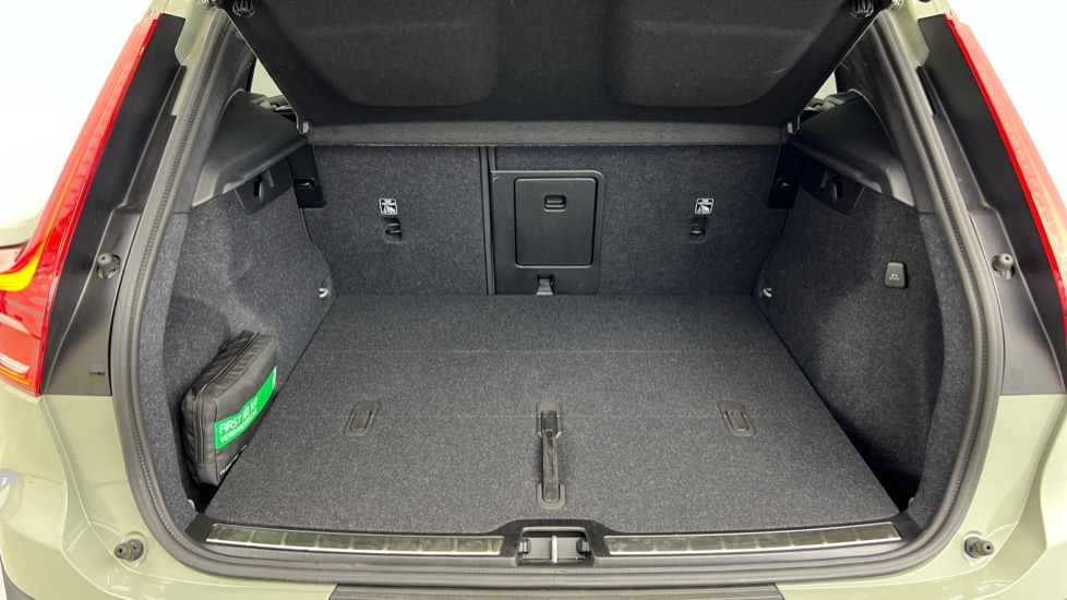 Used Volvo XC40 2024 for sale - 76033811: Photo 38