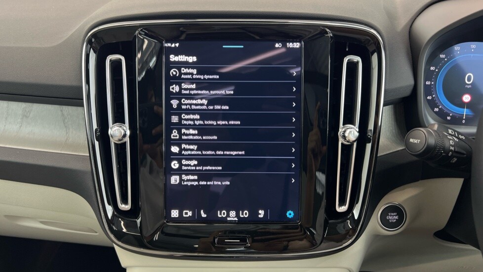 Used Volvo XC40 2024 for sale - 76033811: Photo 45
