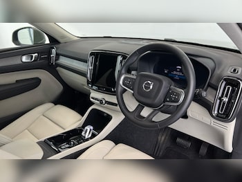 Used Volvo XC40 2024 for sale - 76033811: Photo 4