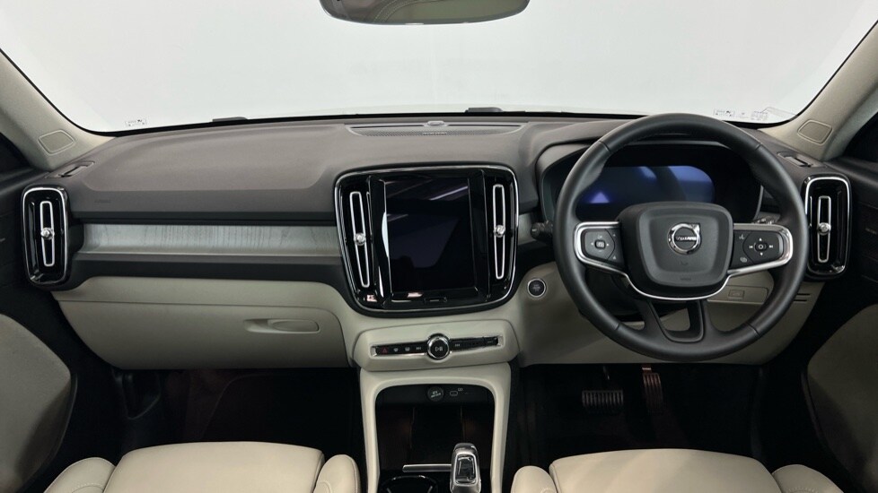 Used Volvo XC40 2024 for sale - 76033811: Photo 5