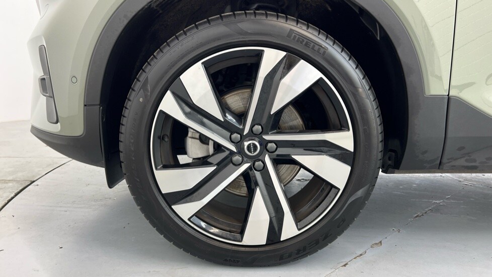 Used Volvo XC40 2024 for sale - 76033811: Photo 9