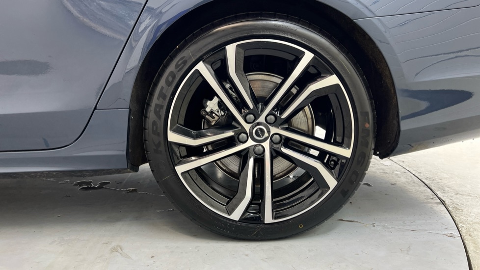 Used Volvo V90 2025 for sale - 77307421: Photo 46