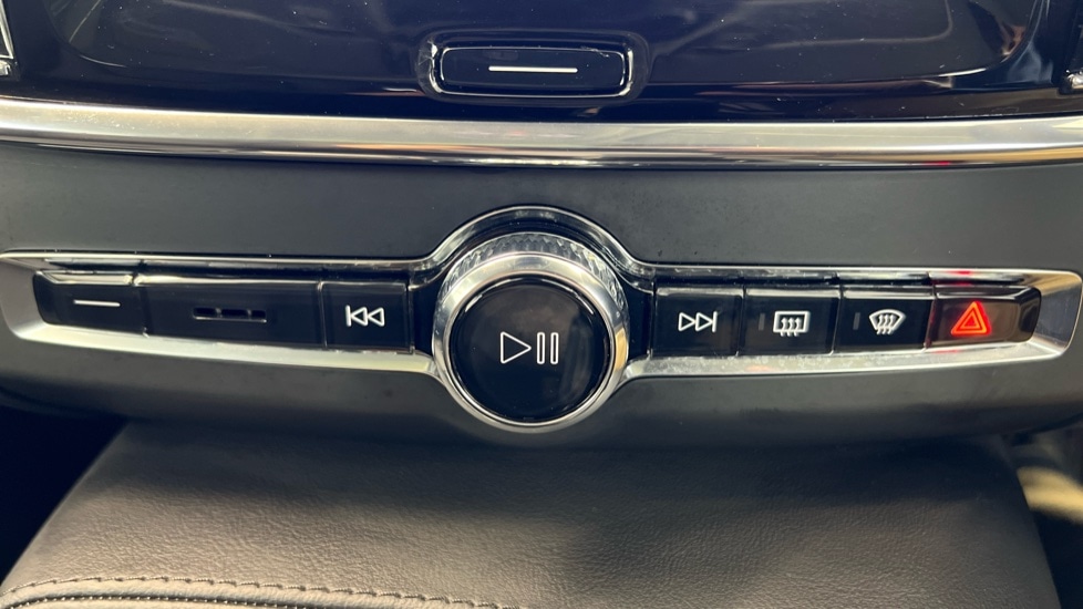 Used Volvo V90 2025 for sale - 77307421: Photo 53