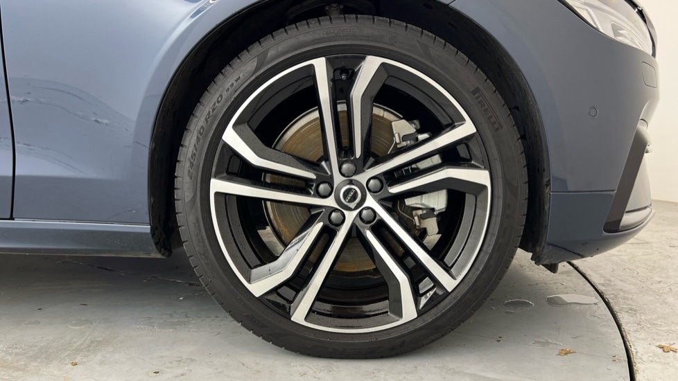 Used Volvo V90 2025 for sale - 77307421: Photo 9