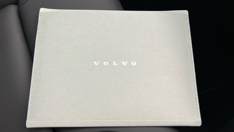 Used Volvo XC90 2025 for sale - 77638186: Photo 14