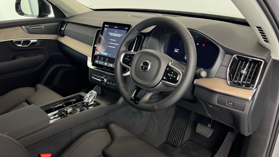 Used Volvo XC90 2025 for sale - 77638186: Photo 4