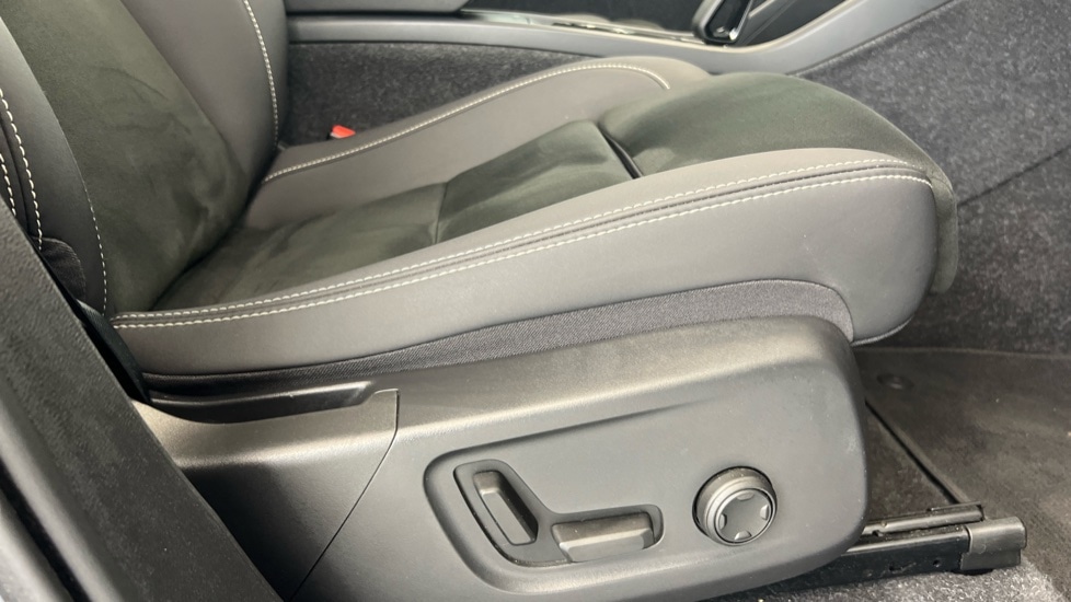 Used Volvo C40 2022 for sale - 78022227: Photo 28