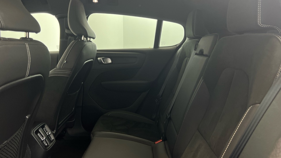 Used Volvo C40 2022 for sale - 78022227: Photo 31