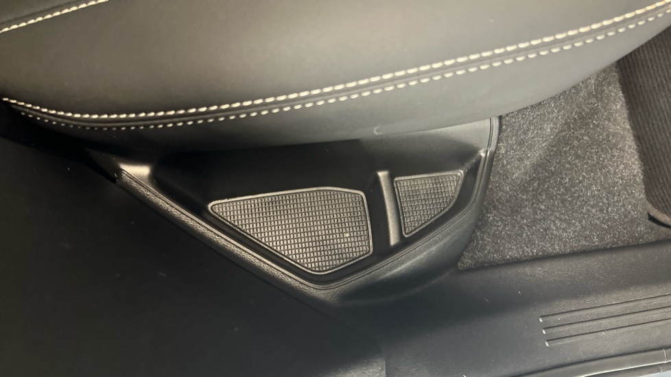 Used Volvo C40 2022 for sale - 78022227: Photo 57