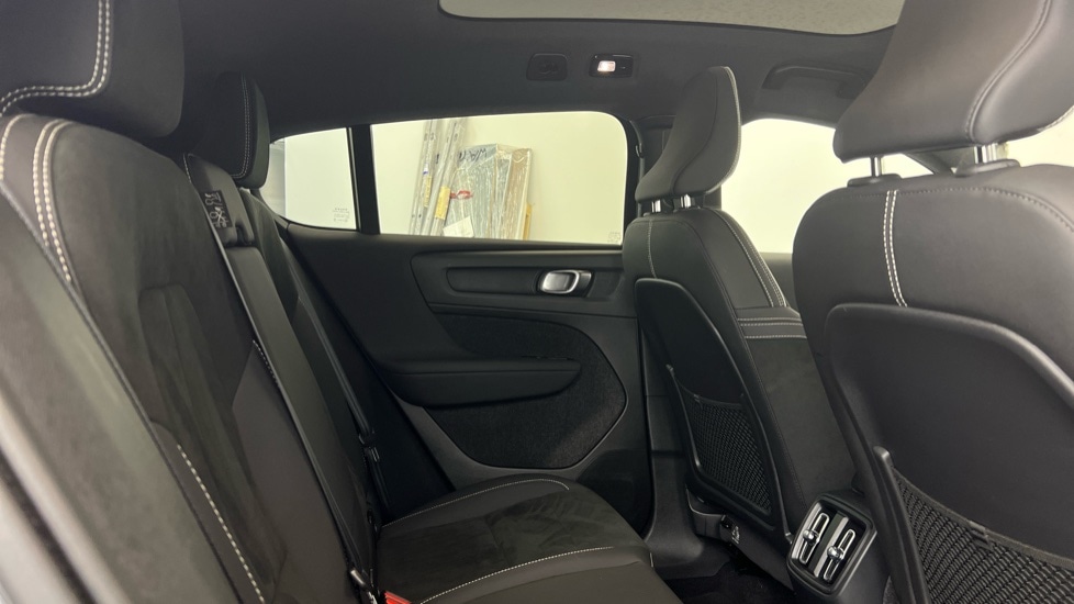 Used Volvo C40 2022 for sale - 78022227: Photo 6