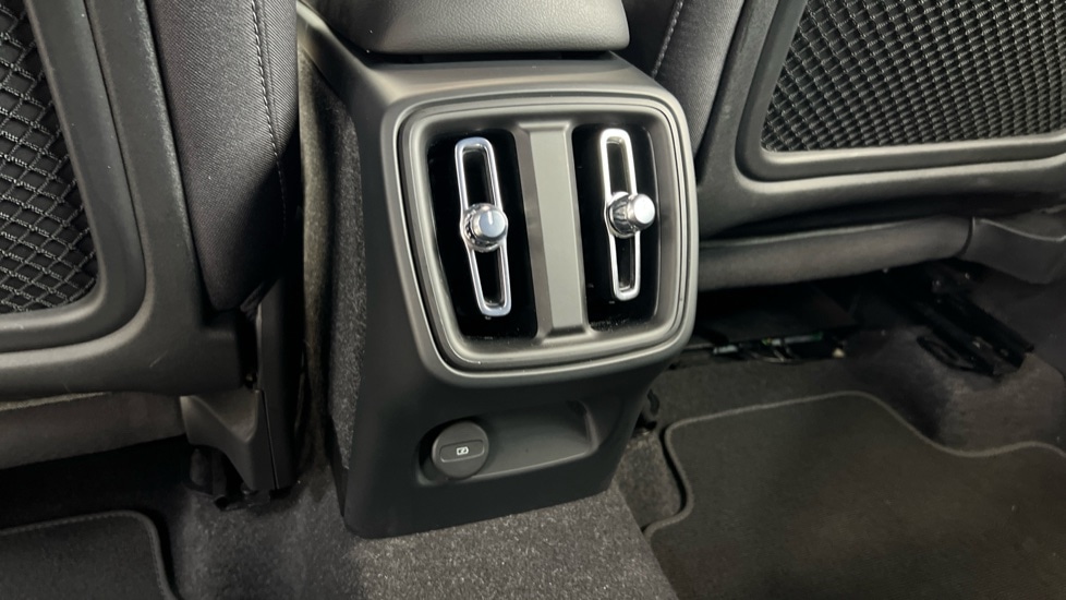 Used Volvo XC40 2022 for sale - 76501446: Photo 15