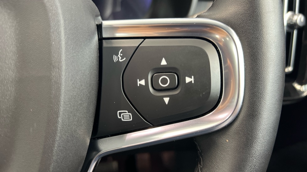 Used Volvo XC40 2022 for sale - 76501446: Photo 22