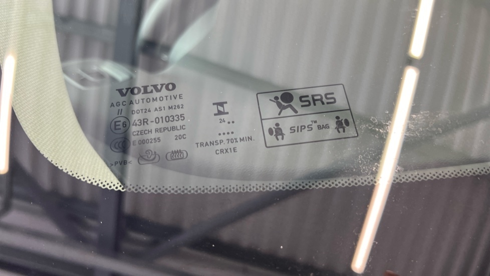 Used Volvo XC40 2024 for sale - 77942072: Photo 34