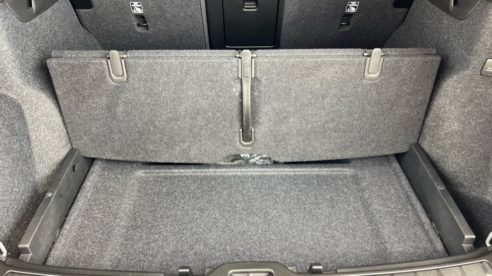 Used Volvo XC40 2024 for sale - 77942072: Photo 44