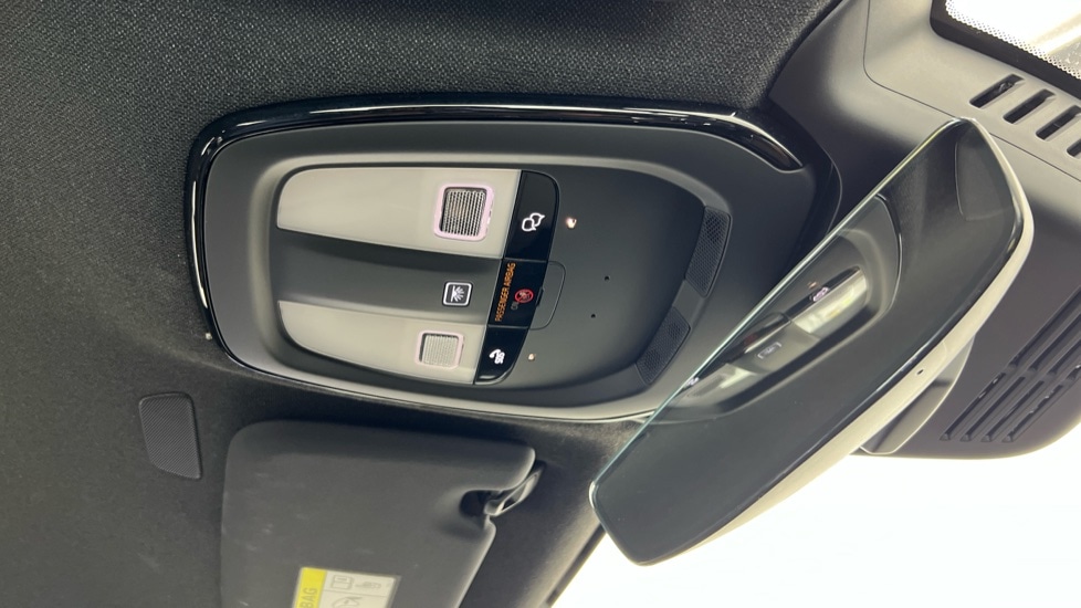 Used Volvo XC40 2023 for sale - 76540030: Photo 28