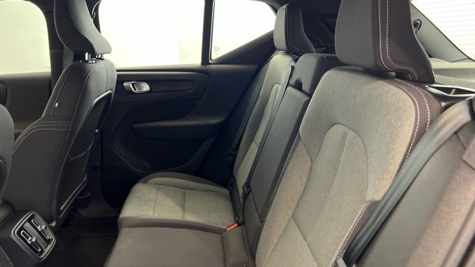 Used Volvo XC40 2023 for sale - 76540030: Photo 33