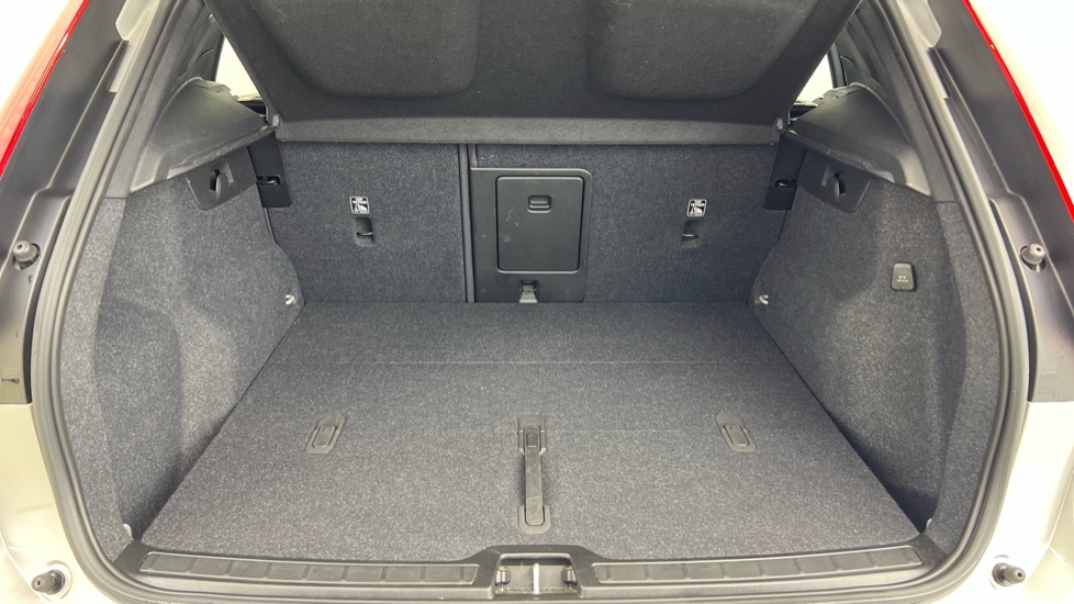 Used Volvo XC40 2023 for sale - 76540030: Photo 38