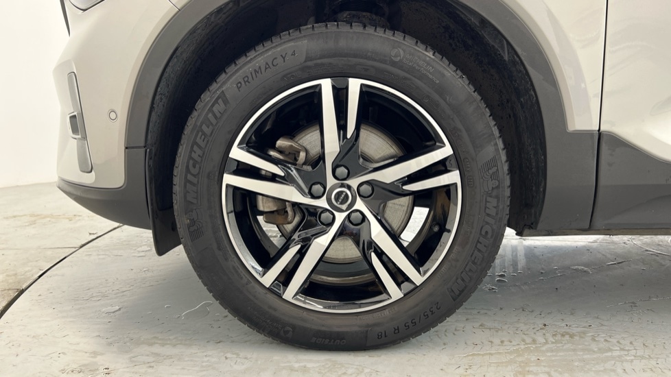 Used Volvo XC40 2023 for sale - 76540030: Photo 9