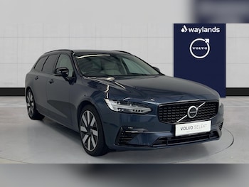 Used Volvo V90 2024 for sale - 76161201: Photo
