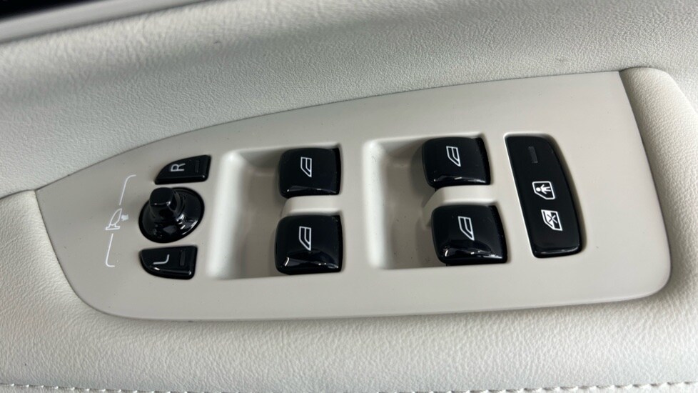 Used Volvo V90 2024 for sale - 76161201: Photo 24