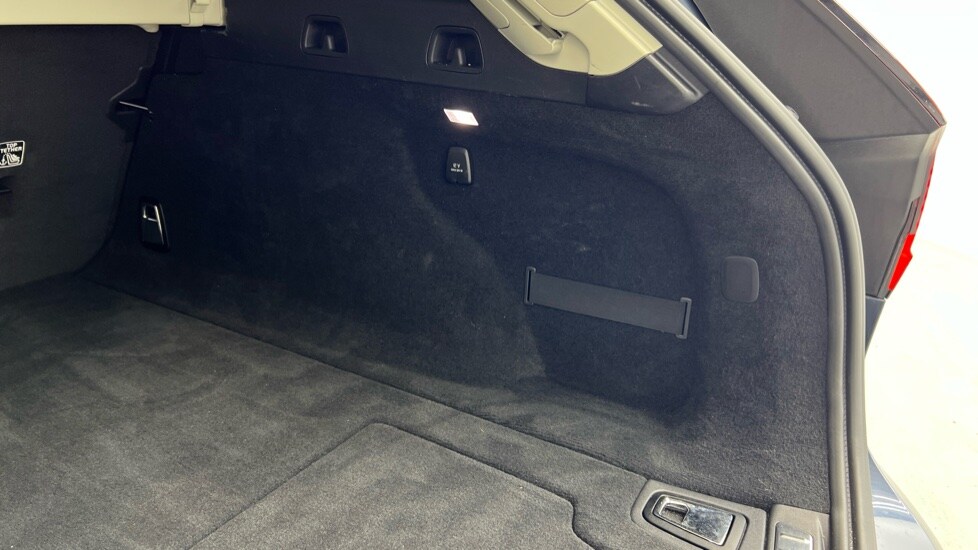 Used Volvo V90 2024 for sale - 76161201: Photo 41