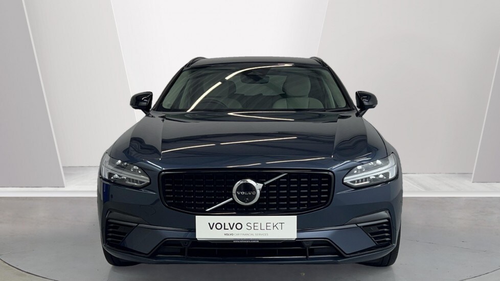 Used Volvo V90 2024 for sale - 76161201: Photo 8