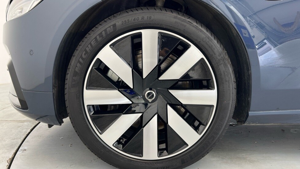 Used Volvo V90 2024 for sale - 76161201: Photo 9