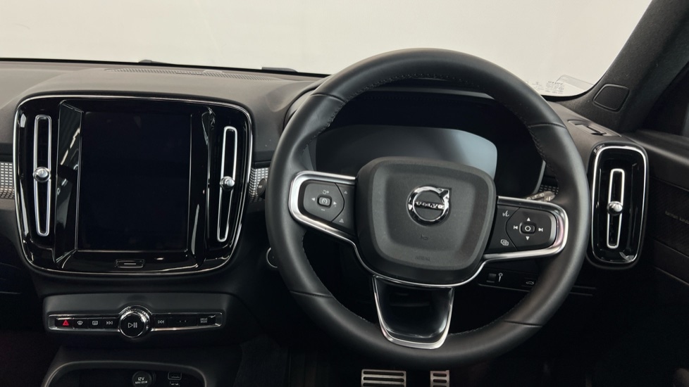 Used Volvo XC40 2022 for sale - 76092154: Photo 10