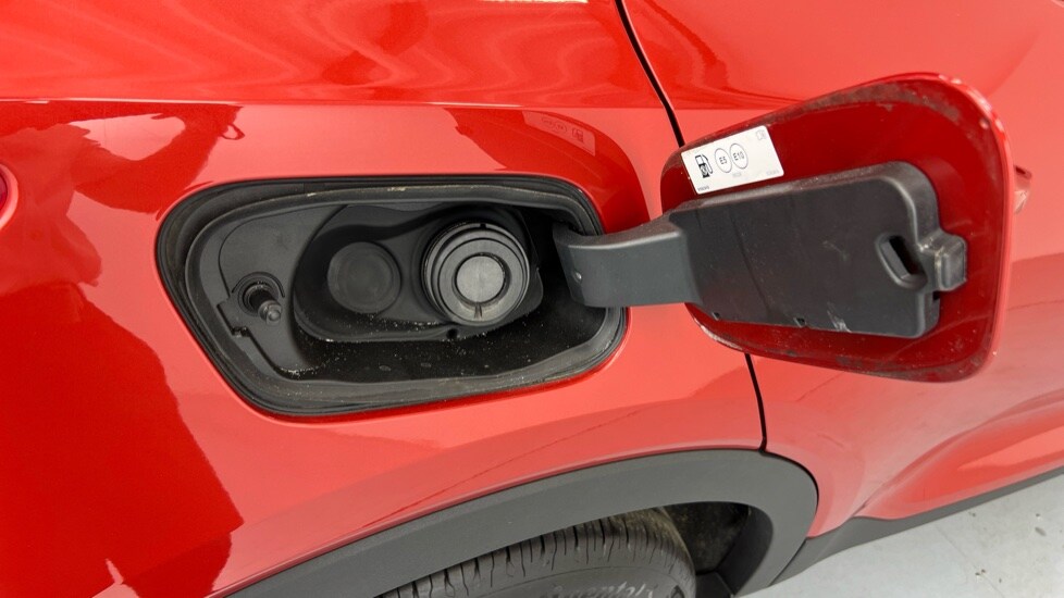 Used Volvo XC40 2022 for sale - 76092154: Photo 16