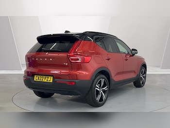 Used Volvo XC40 2022 for sale - 76092154: Photo 2