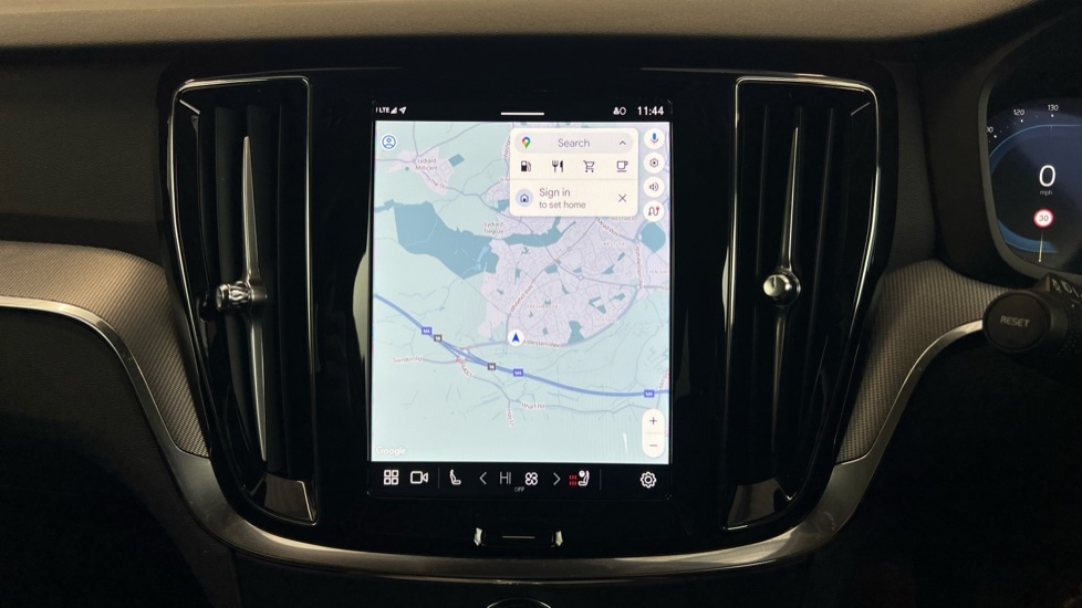 Used Volvo V60 2025 for sale - 77592147: Photo 18