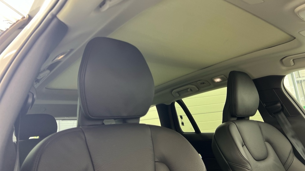 Used Volvo V60 2025 for sale - 77592147: Photo 31