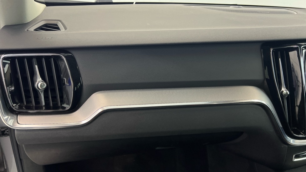 Used Volvo V60 2025 for sale - 77592147: Photo 41