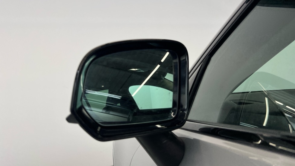 Used Volvo V60 2025 for sale - 77592147: Photo 42